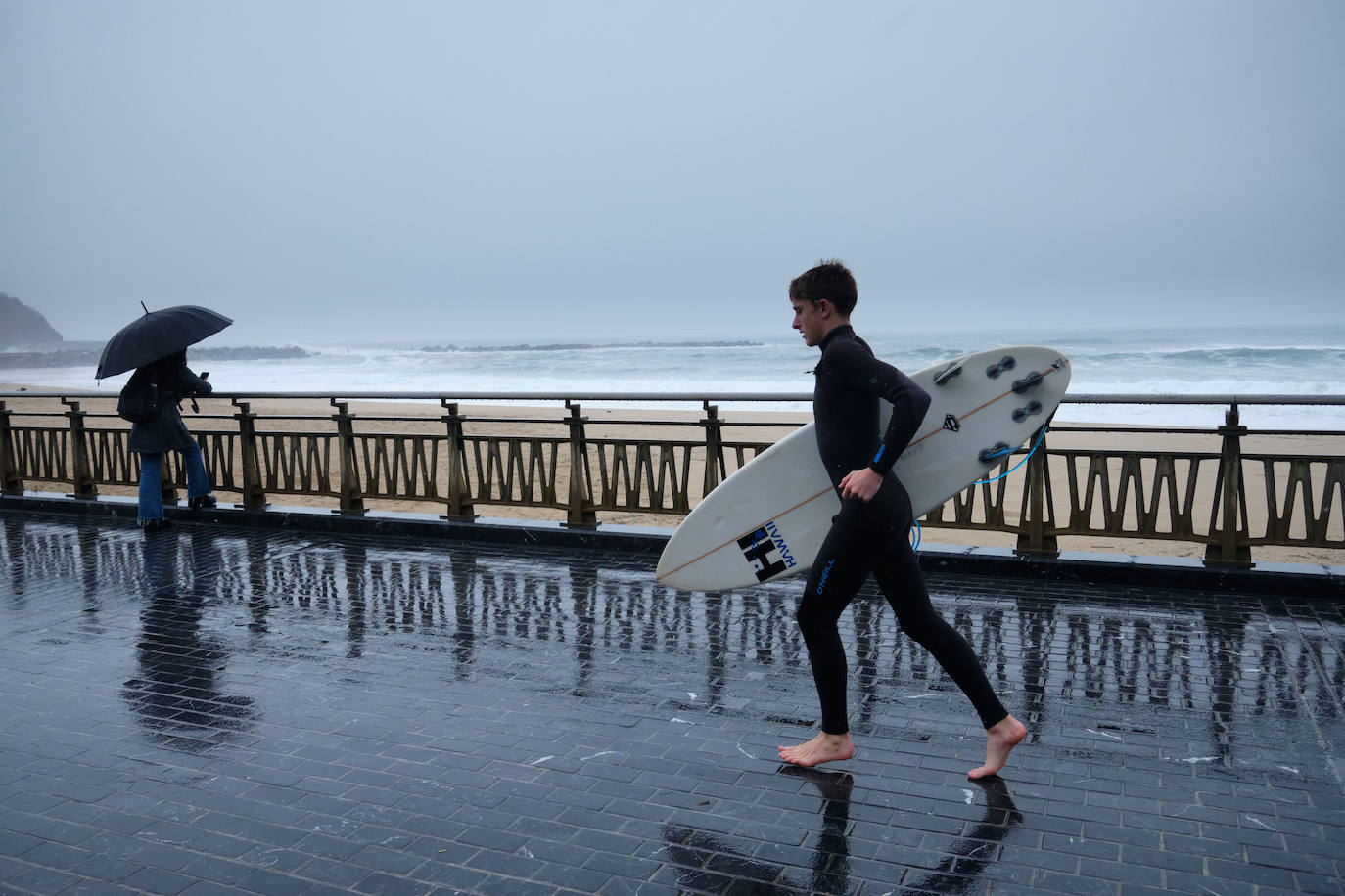 Fotos: Alerta por fuerte oleaje en la costa guipuzcoana | El Diario Vasco