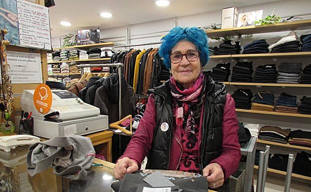 Manoli Bengoetxea, de Gili Gili, cerrará por jubilación en febrero.