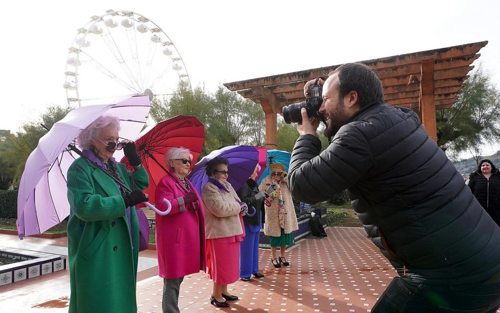 Las mujeres posaron en diferentes escenarios de Alderdi Eder.