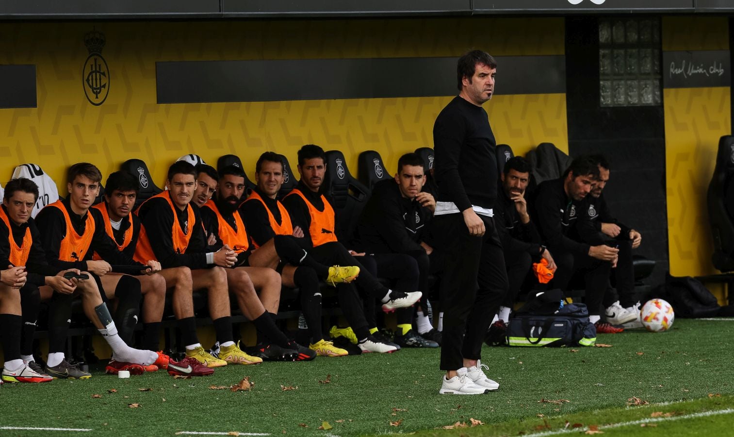 El conjunto irundarra, que fue perdiendo 0-3, logró recortar distancias en la segunda mitad y estuvo cerca de salvar un punto. 
