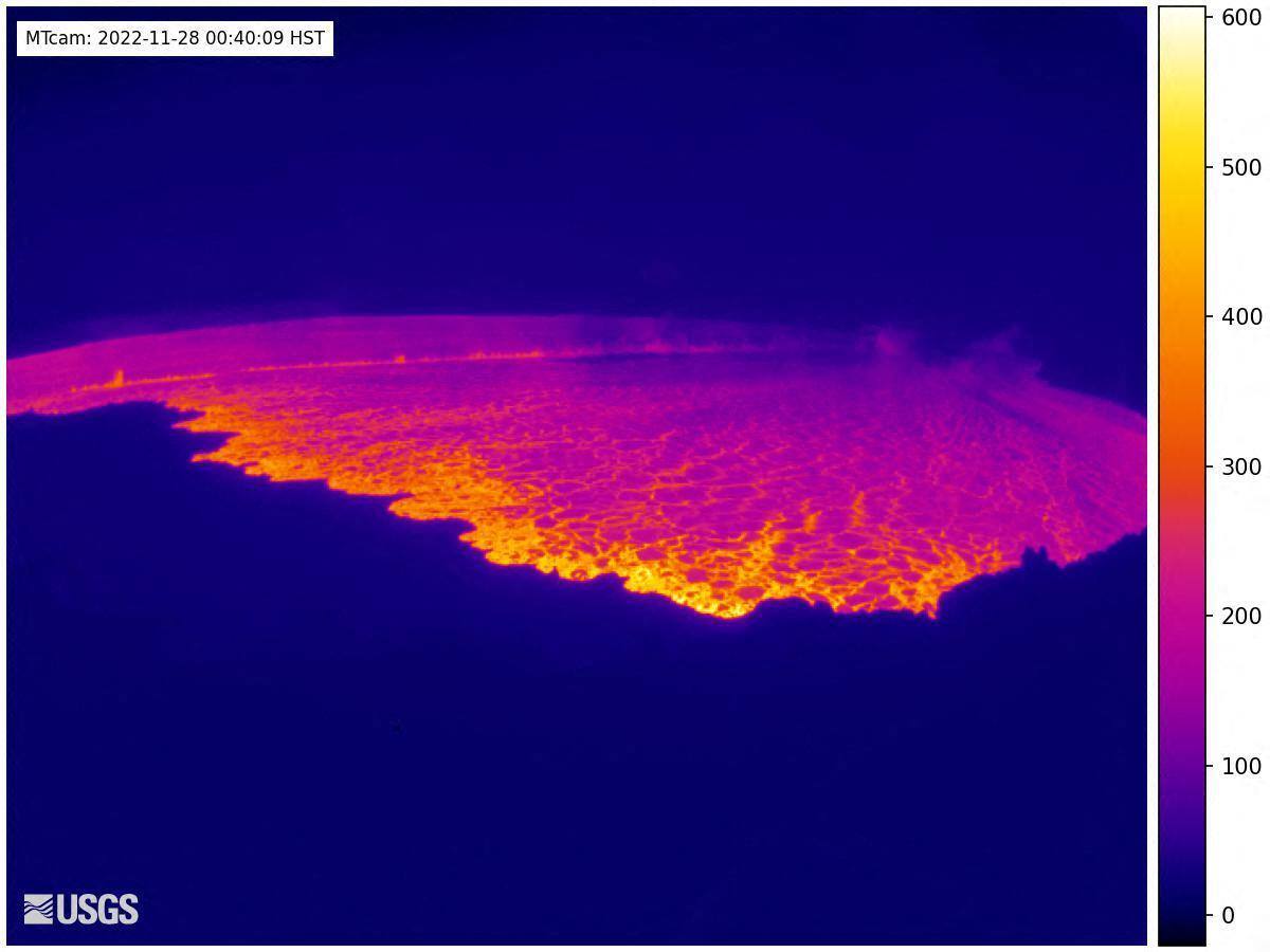 Fotos: El volcán Mauna Loa entra en erupción en Hawái