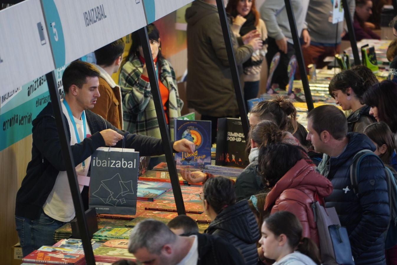 Fotos: Durangoko Azoka abre sus puertas