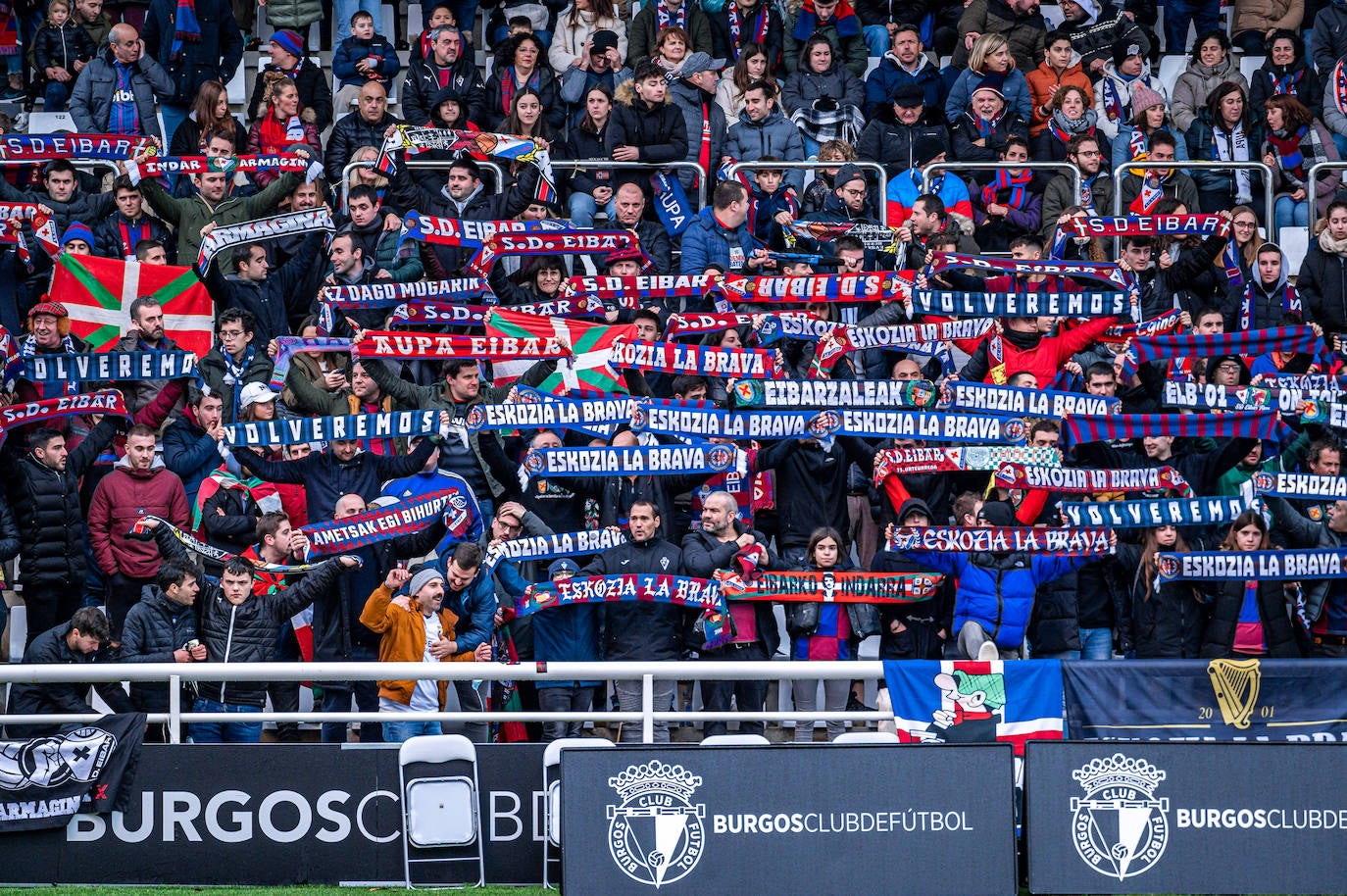 Fotos: Las mejores imágenes del Burgos-Eibar