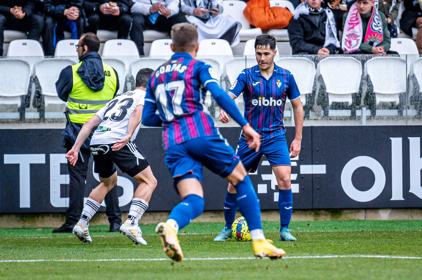 Fotos: Las mejores imágenes del Burgos-Eibar