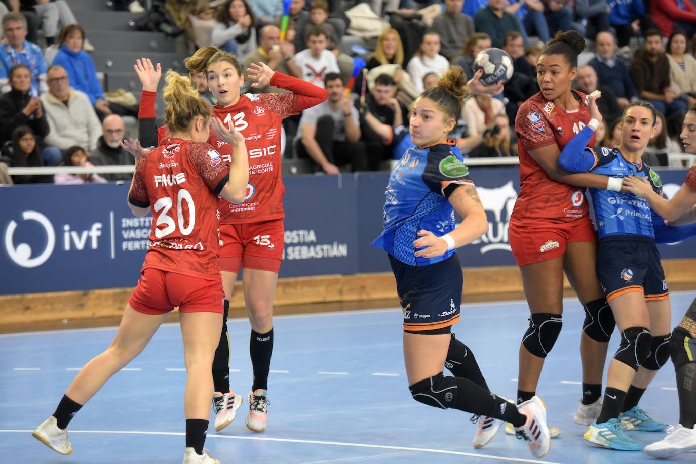 Fotos: Las mejores imágenes del Bera Bera-Besançon