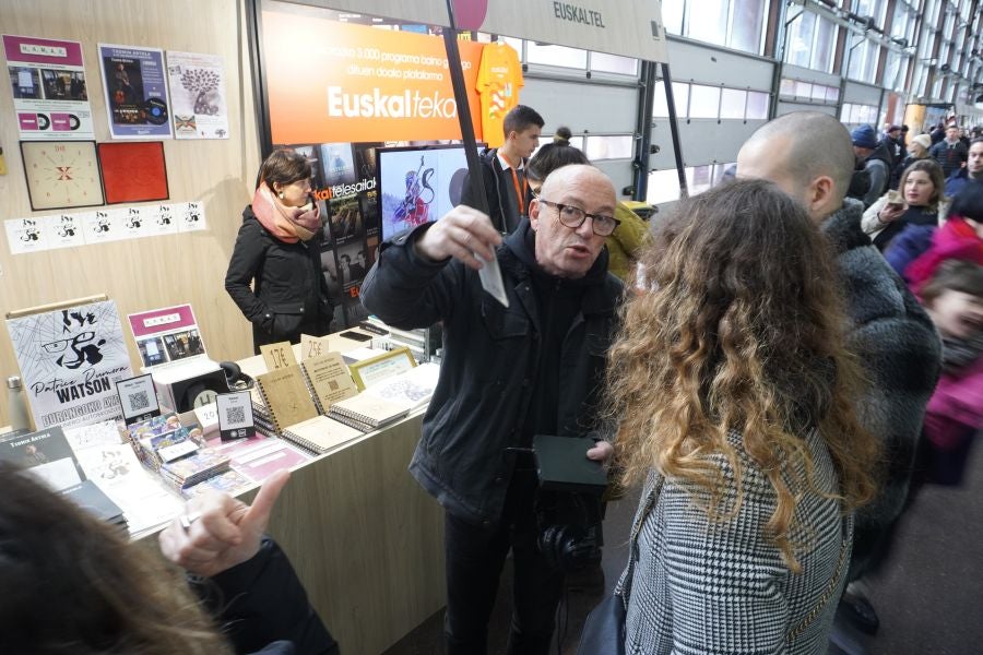 Fotos: Azken orduak, azken erosketak, azken aurkezpenak