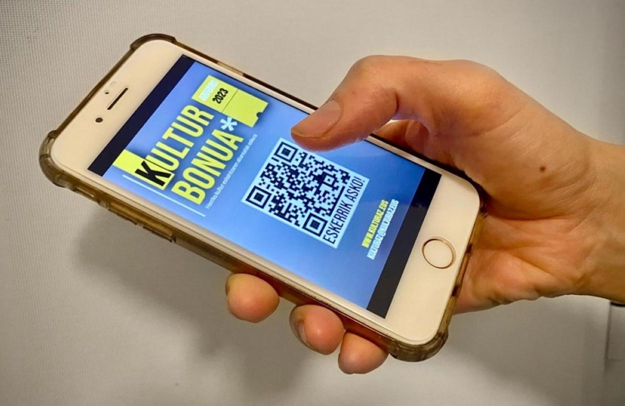 2023ko bonua digitala izango da, Kulturaz app-aren bidez. 