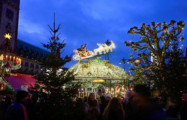 Mercado de Navidad en Hamburgo, Alemania.