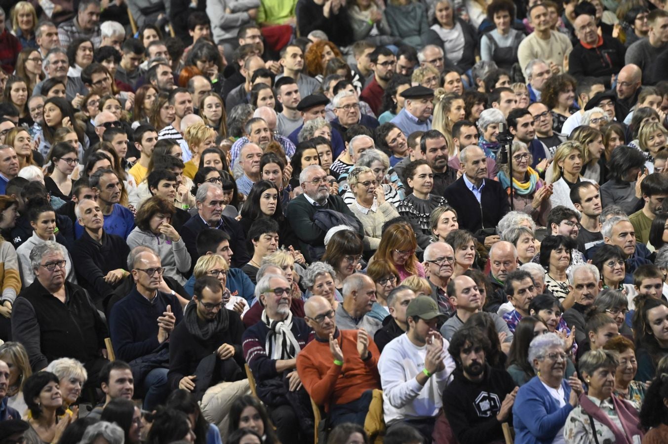 Fotos: Giro bikaina Nafarroa Arenan