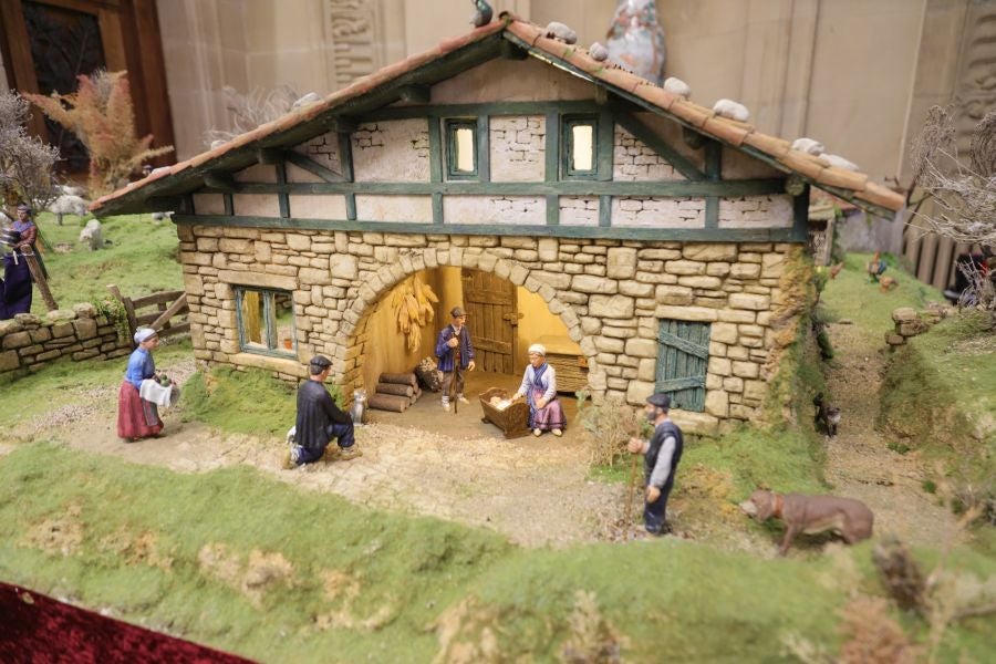 Fotos: La Diputación ya tiene su Belén