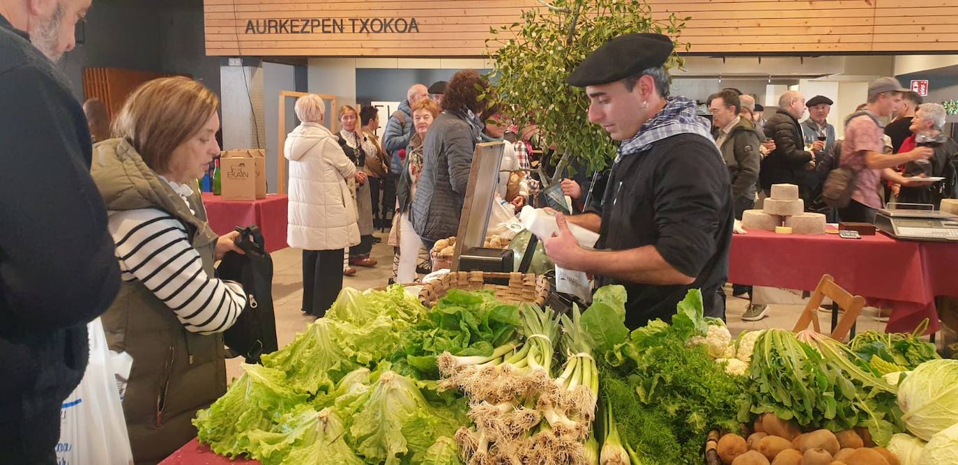 Fotos: Azpeitia disfruta en la feria de Santo Tomás