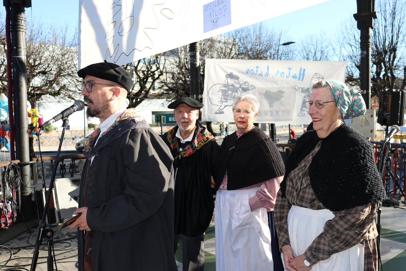 Fotos: Errenteria se vuelca con Santo Tomás