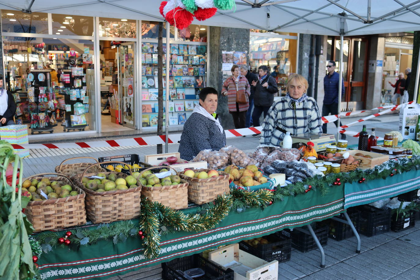 Fotos: Errenteria se vuelca con Santo Tomás