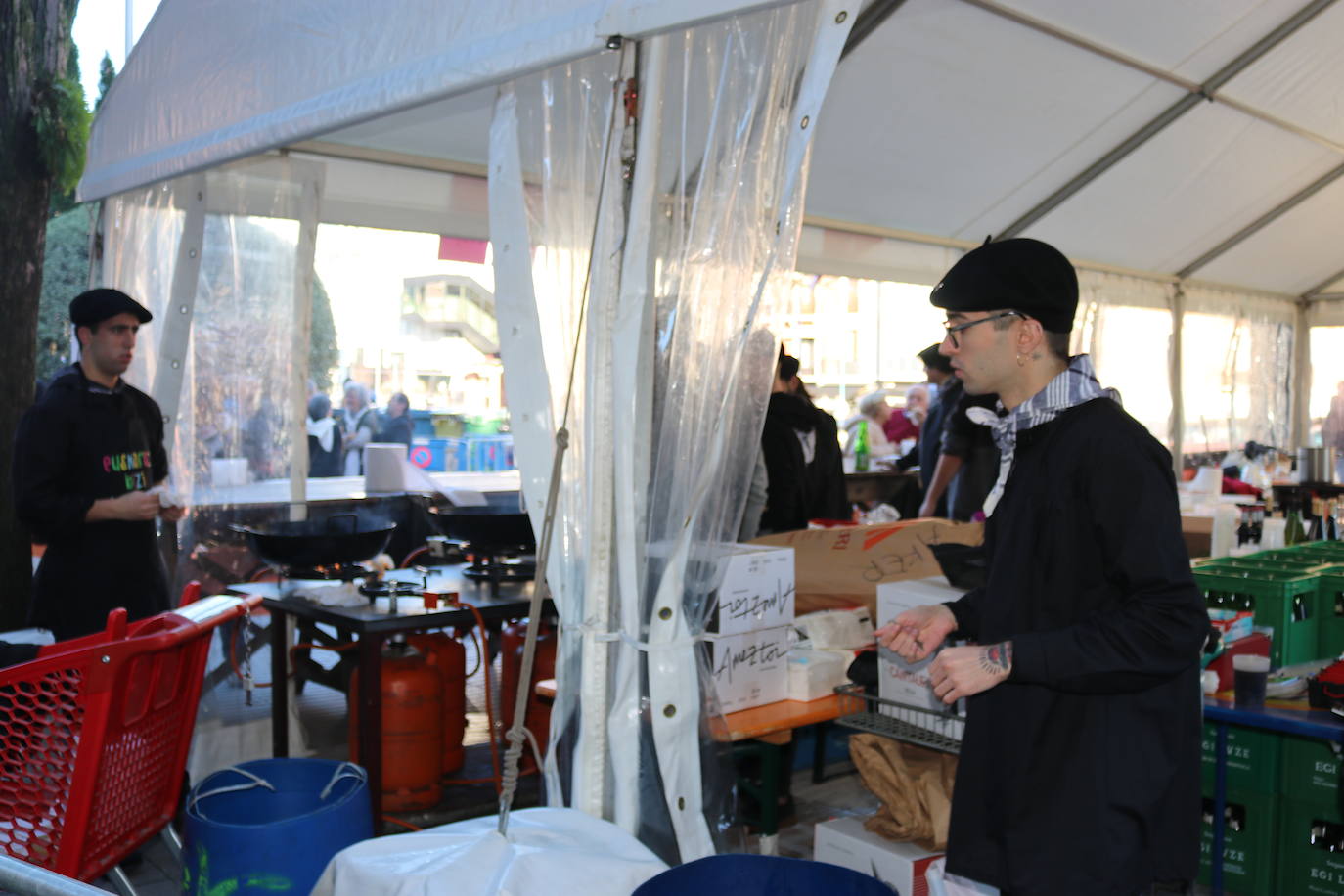 Fotos: Errenteria se vuelca con Santo Tomás