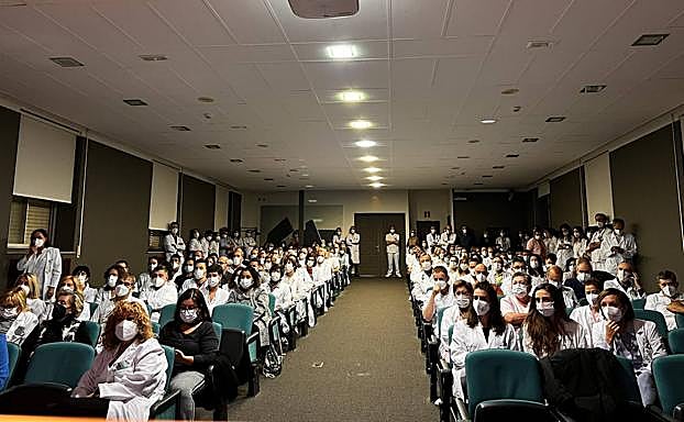 Los jefes de servicio recelan de Osakidetza y piden compromisos por escrito