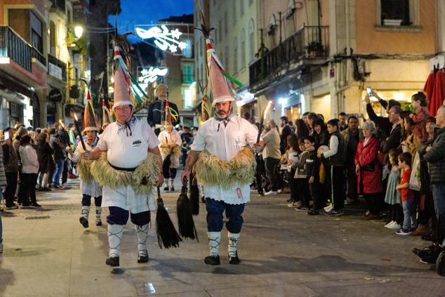 Fotos: Irun deja sus cartas a Olentzero