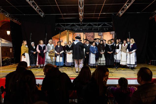 Fotos: Irun deja sus cartas a Olentzero