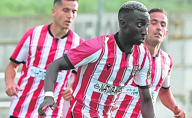 Zourdine Thior: «Me he enterado de la noticia a través de mi cuadrilla de Orio»