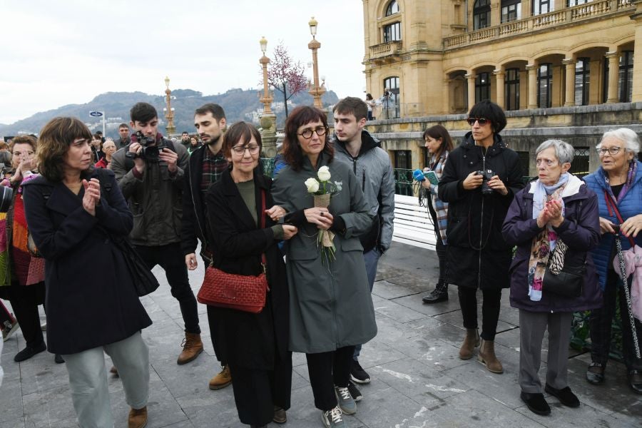 Fotos: Dolor y lágrimas en la concentración en recuerdo a Lukas Agirre