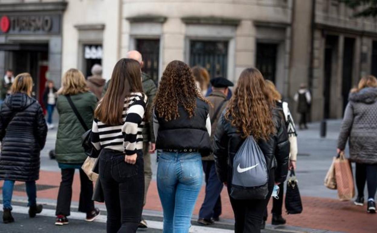 Las mujeres jóvenes tienen más dificultades de acceso a la vivienda que los varones. 