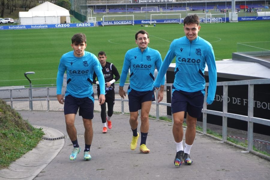 Fotos: Con las pilas bien cargadas para recibir al Osasuna