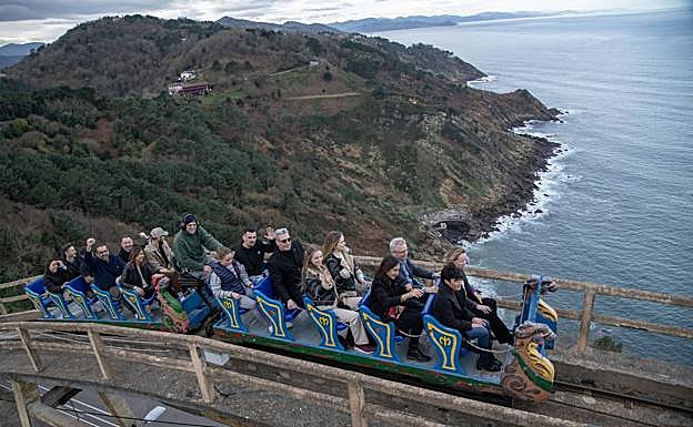 Galería. Las imágenes del encuentro en la cima de Igeldo.