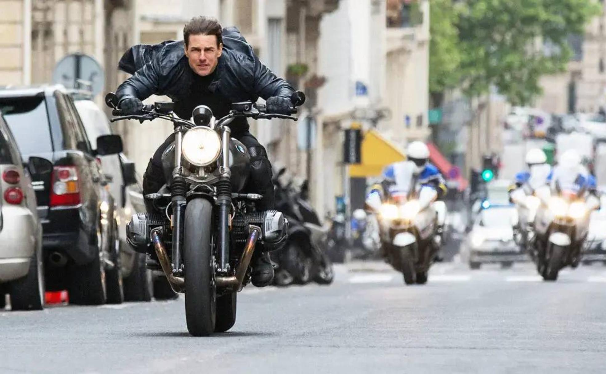 Labarretik aranera motor hegalari gainean