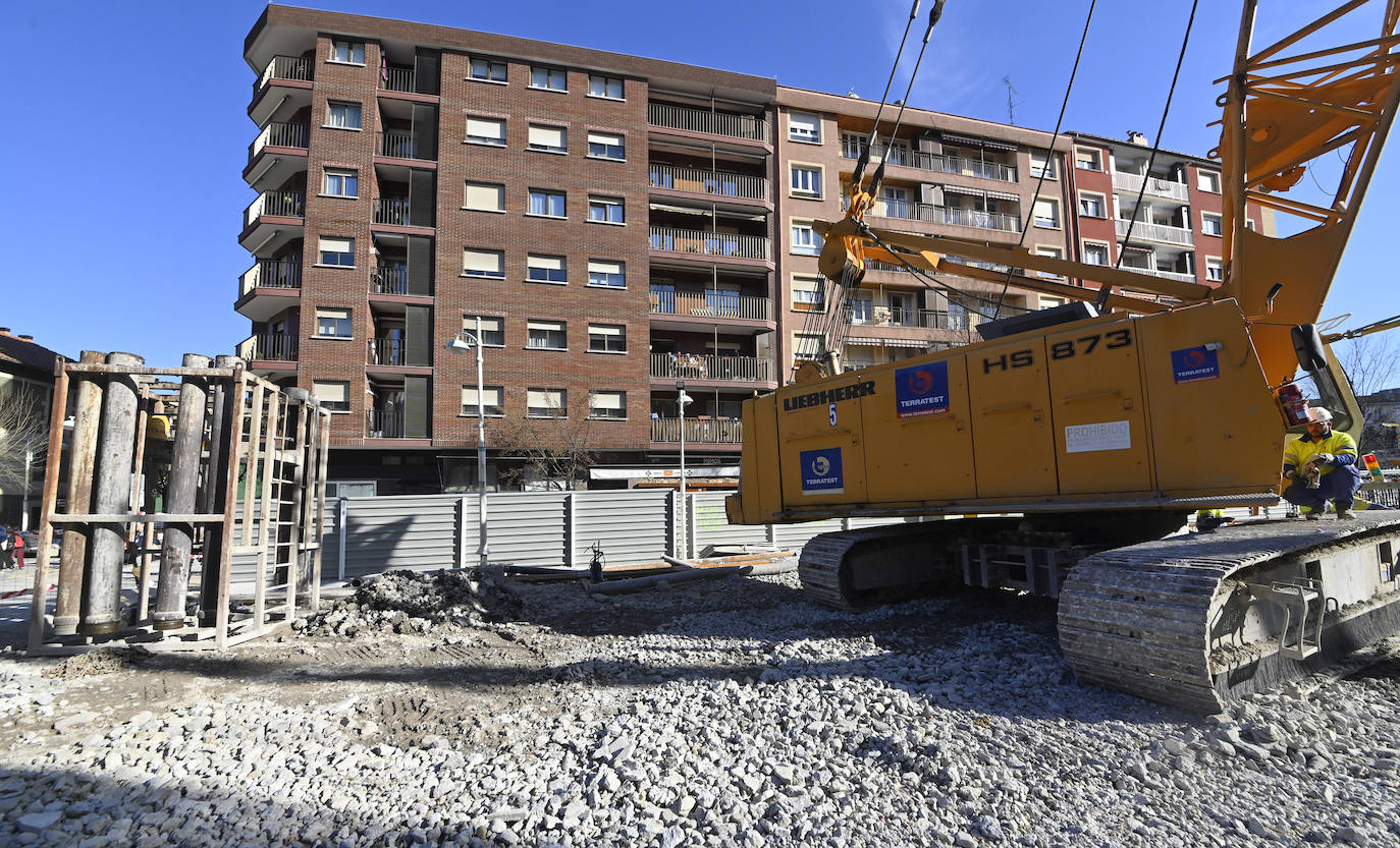 La variante ferroviaria se vislumbra al final del túnel