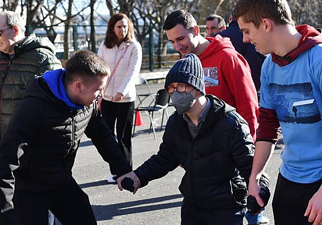 Una animada clase de zumba para olvidar el frío.