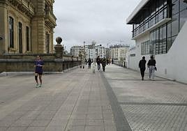 Lugar en el que fue agredido Santi Coca, junto a la pared del Náutico.