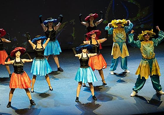 Presentación de las comparsas de Irun