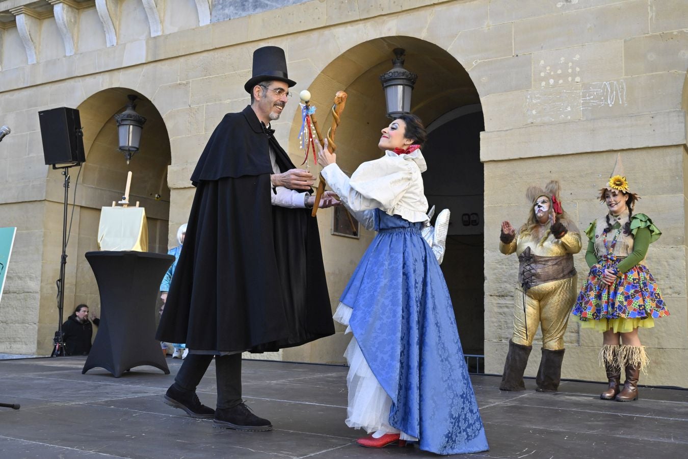 La Diosa Momo ordena diversión