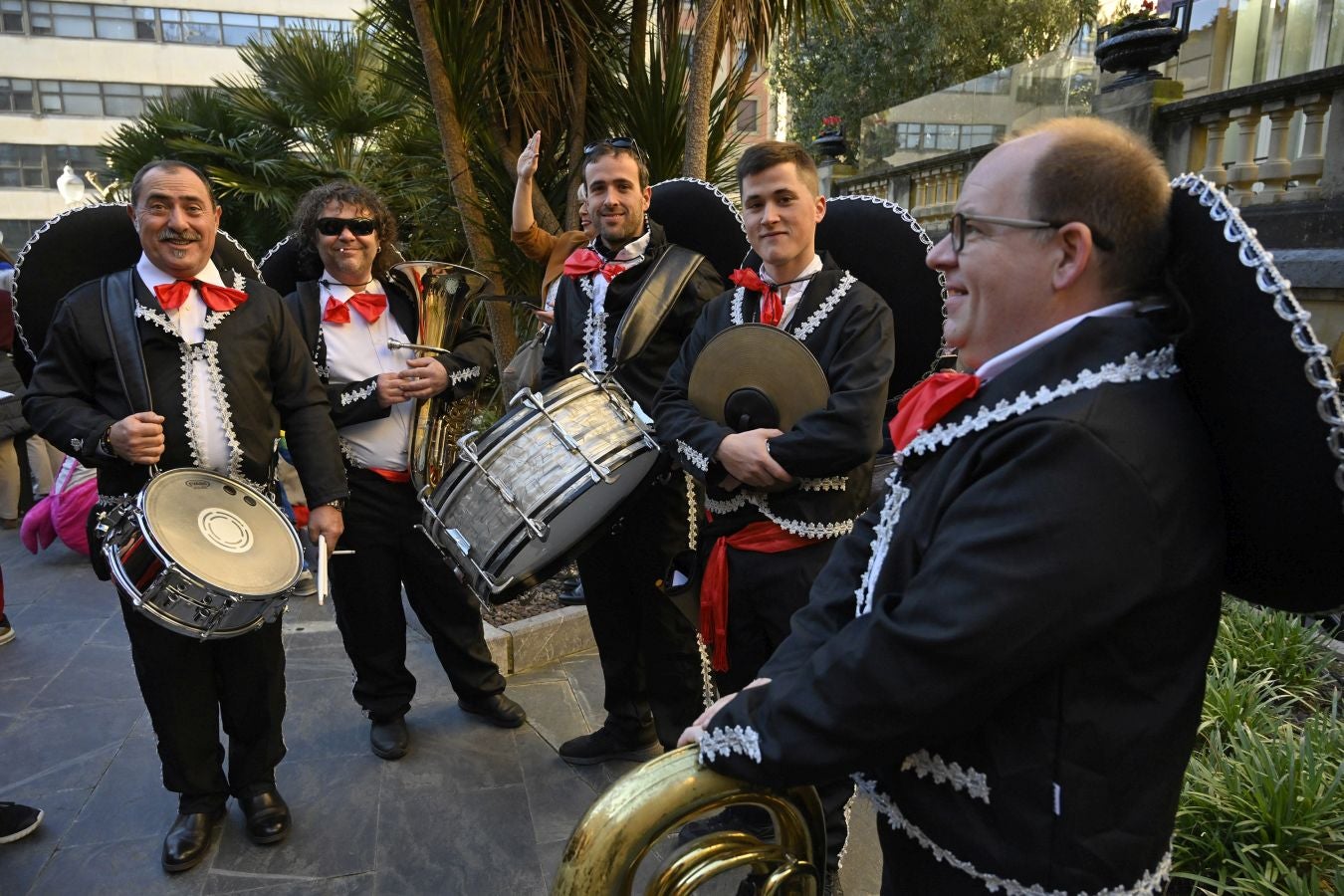 La Diosa Momo ordena diversión