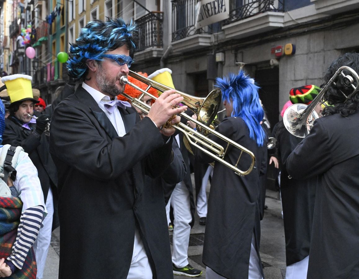 ¡Alegre Domingo de Carnaval!