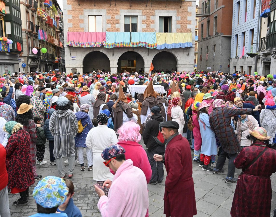 ¡Alegre Domingo de Carnaval!