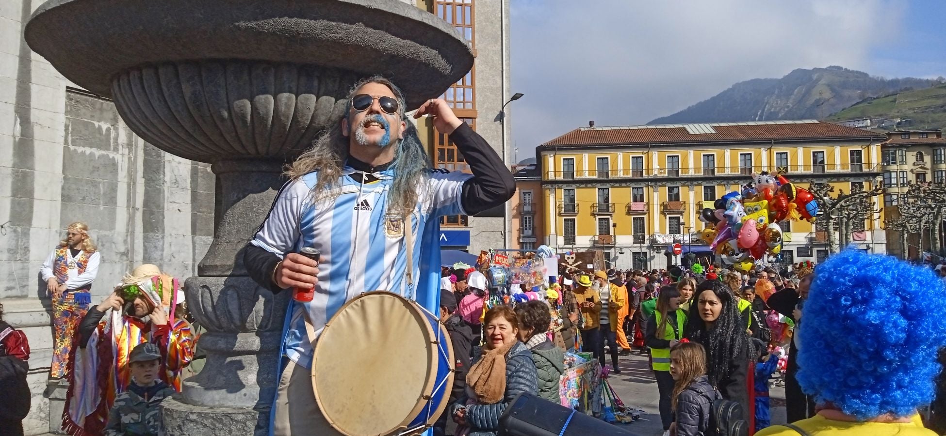 ¡Alegre Domingo de Carnaval!