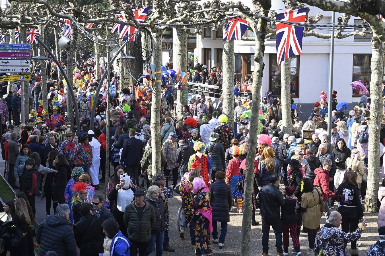 ¡Alegre Domingo de Carnaval!