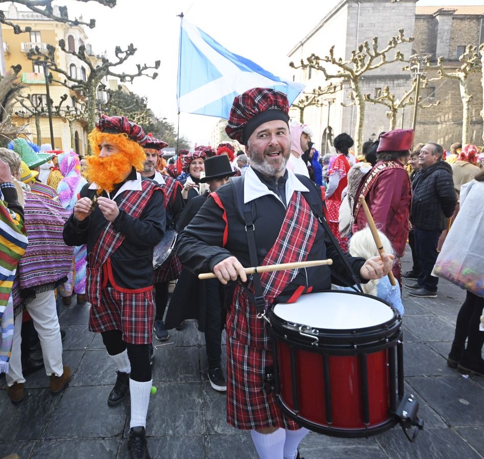 ¡Alegre Domingo de Carnaval!