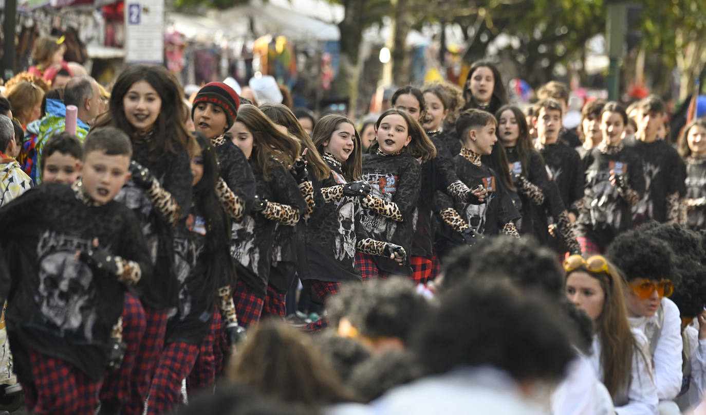 Astelenita llena Tolosa de diversión y color