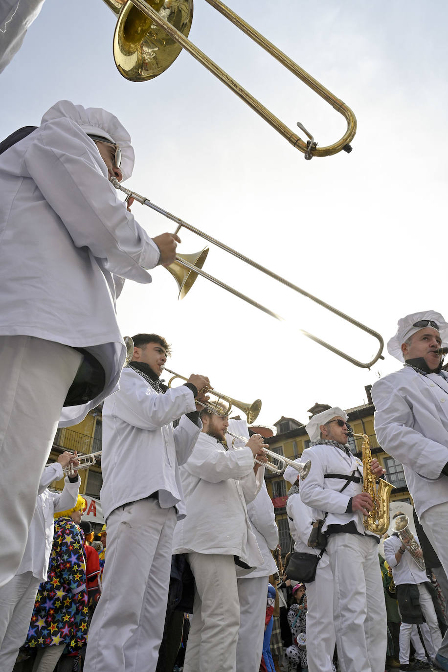 Asteartita pone el broche final a los carnavales de Tolosa