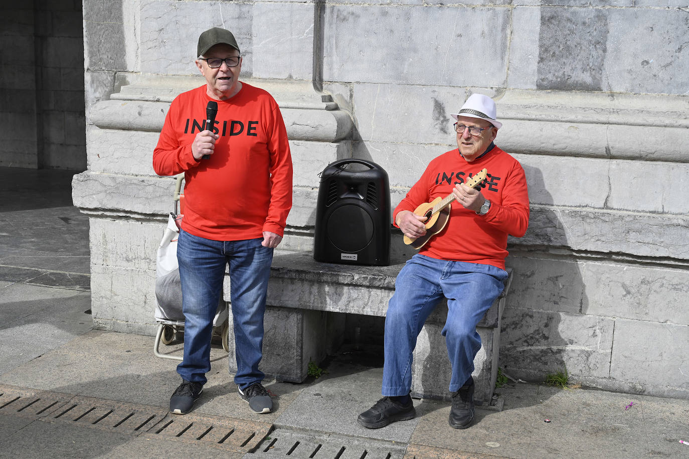 Asteartita pone el broche final a los carnavales de Tolosa