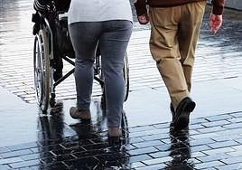 Gipuzkoa amplía las ayudas a la dependencia para contratar a un cuidador hasta un 15%