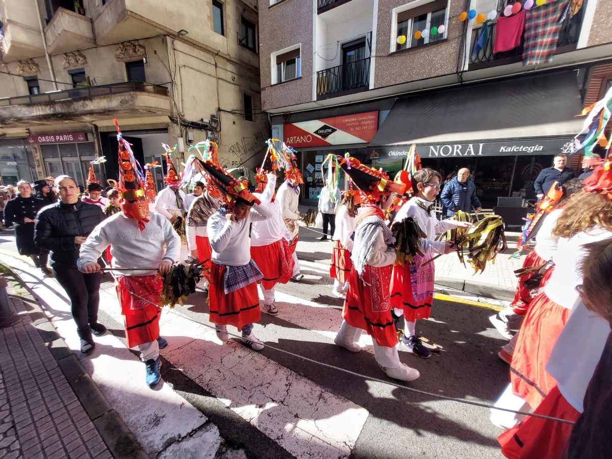 El Carnaval continúa en Trintxerpe