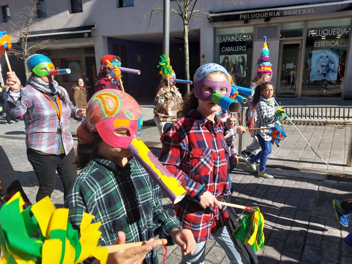 El Carnaval continúa en Trintxerpe