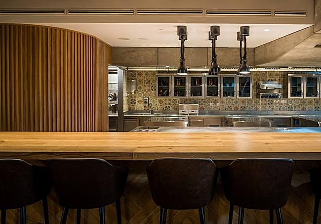 Interior del restaurante Amelia.