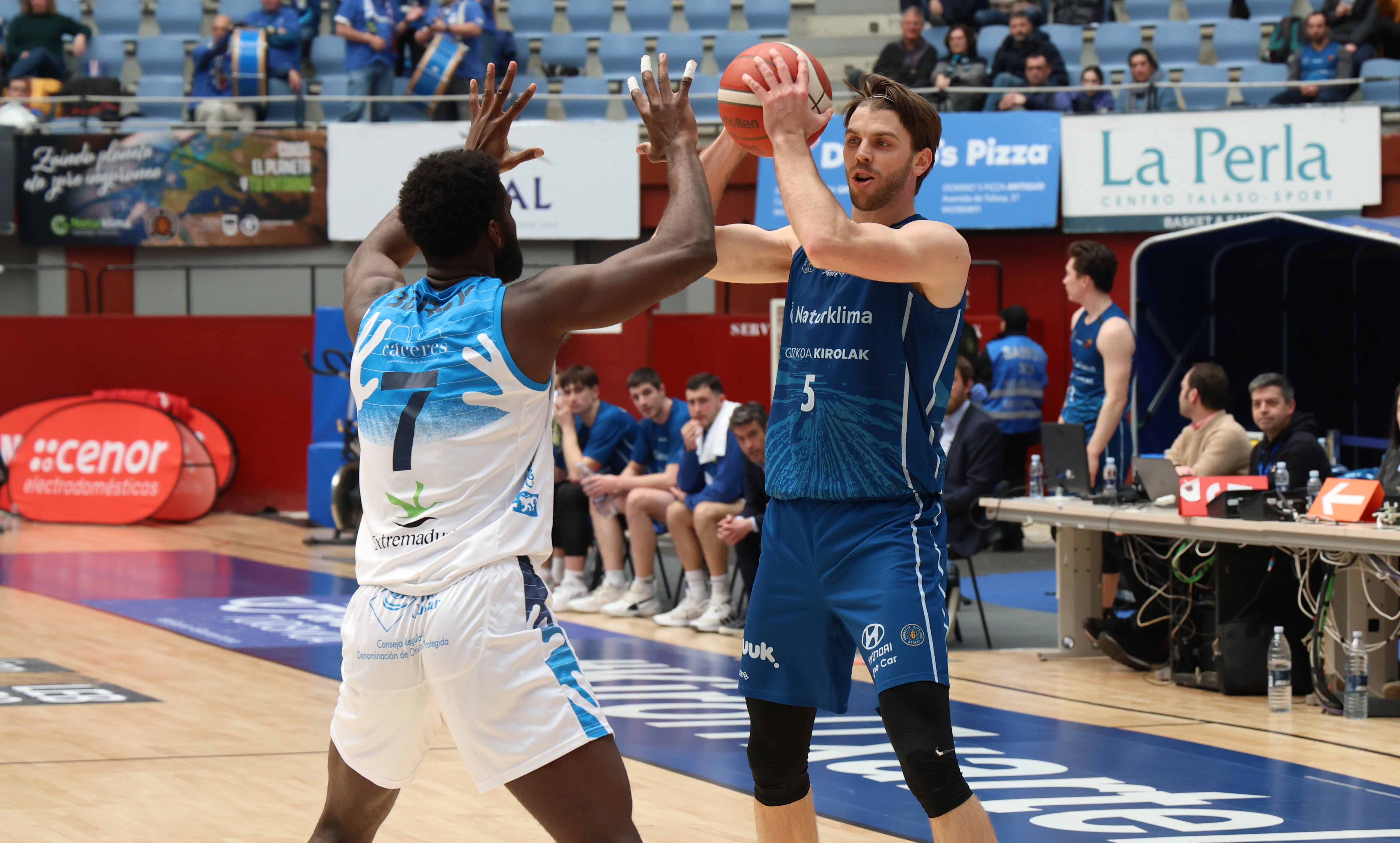 El Guuk GBC, enrachado