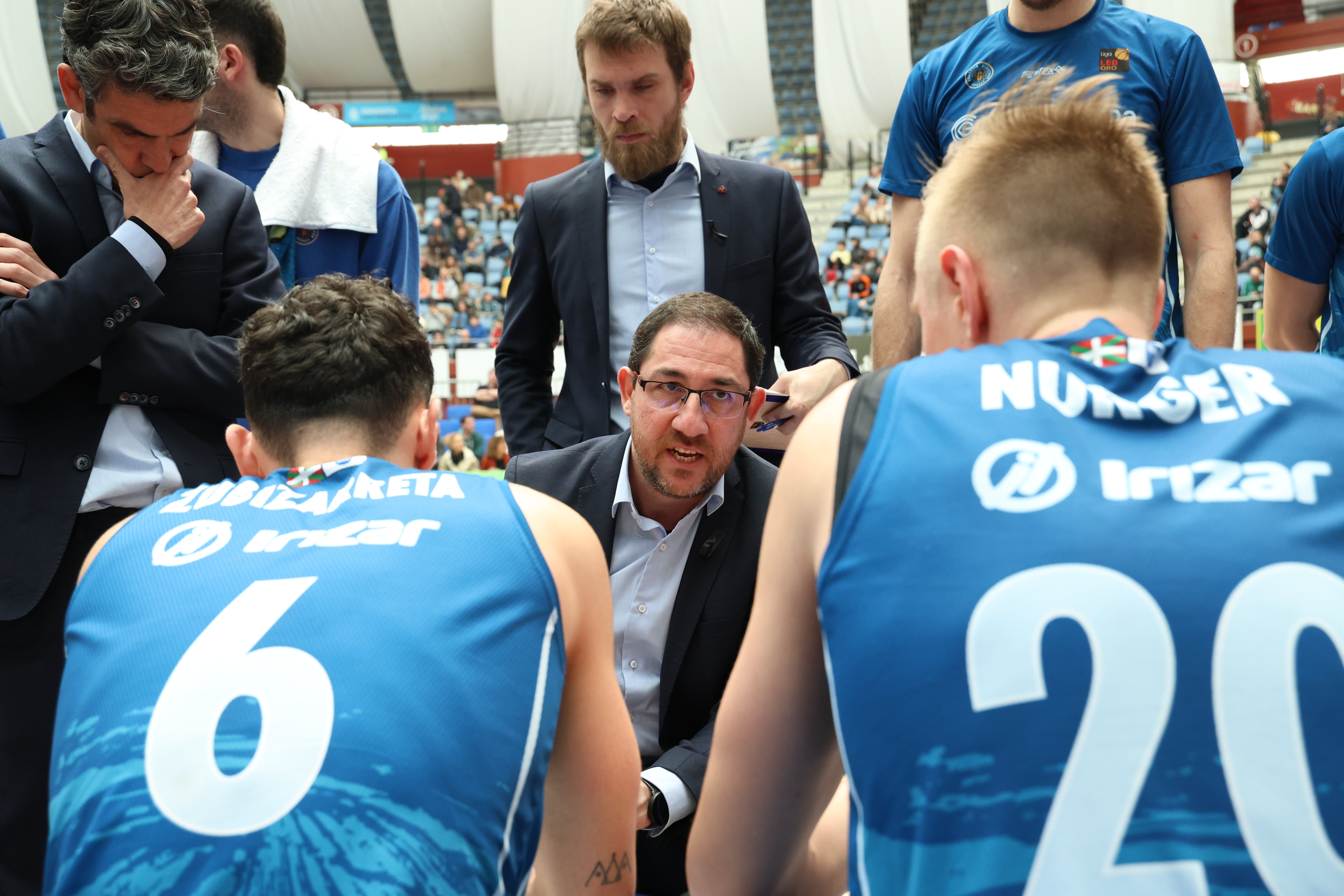 El Guuk GBC, enrachado