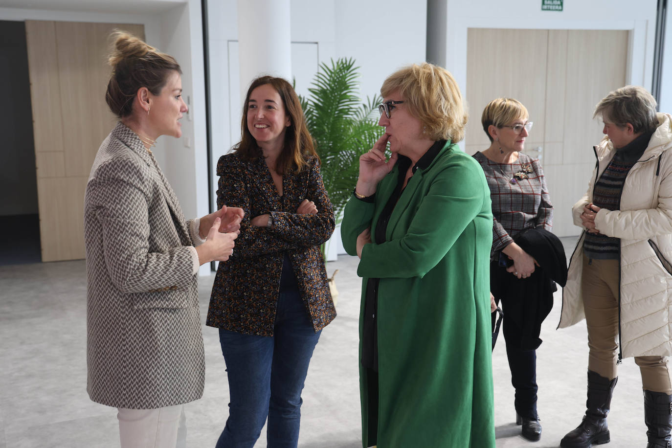 Ane Oyarbide, Idoia Gómez y Cristina Lagé.
