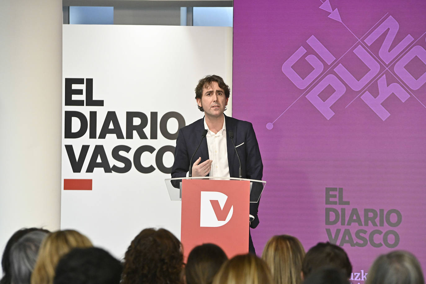 El director de El Diario Vasco, David Taberna, presenta el Foro Gipuzkoa en Igualdad