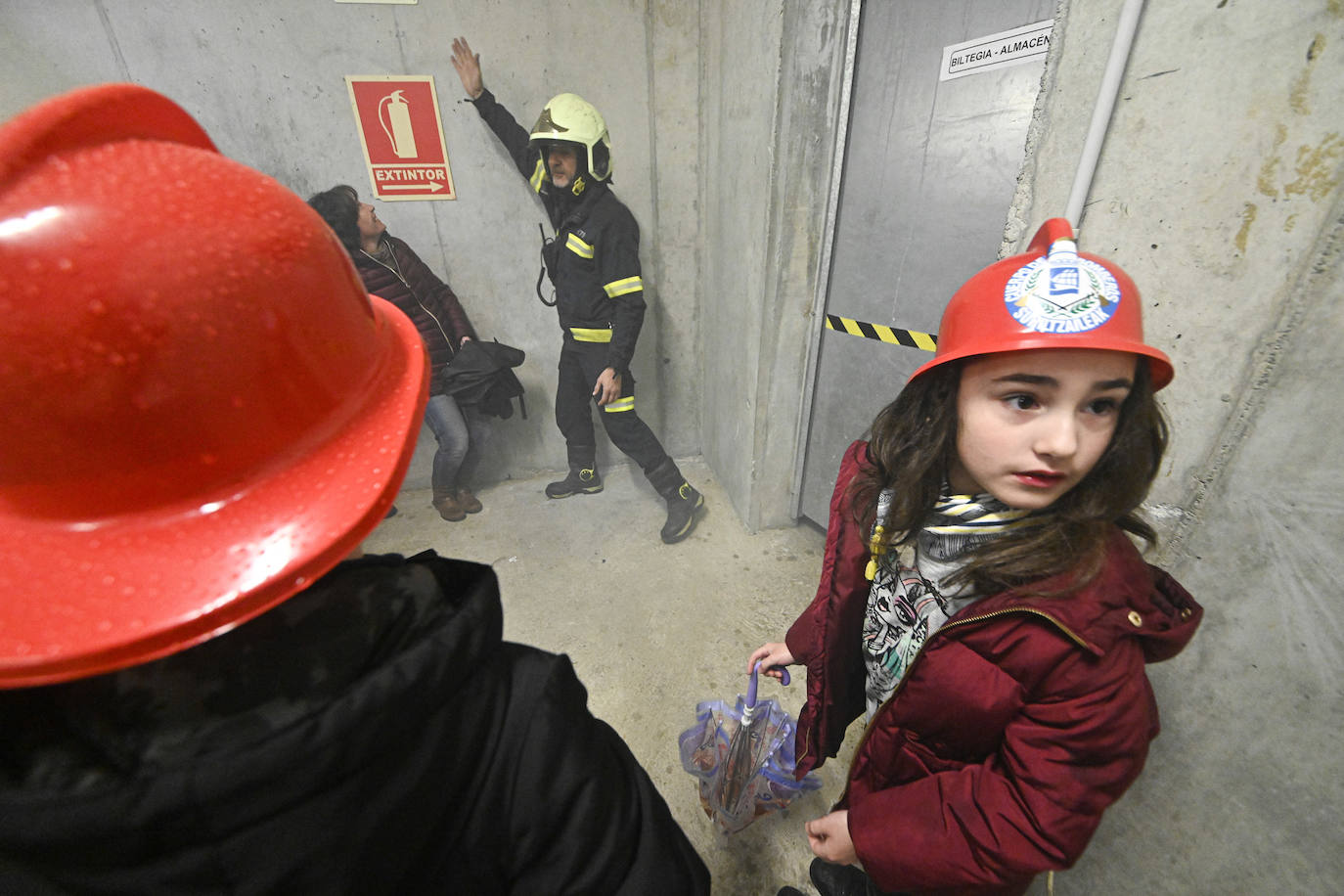 Las mejores imágenes de la jornada de puertas abiertas en el parque de bomberos